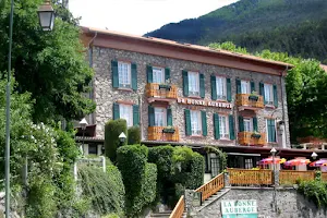 Hôtel La Bonne Auberge image