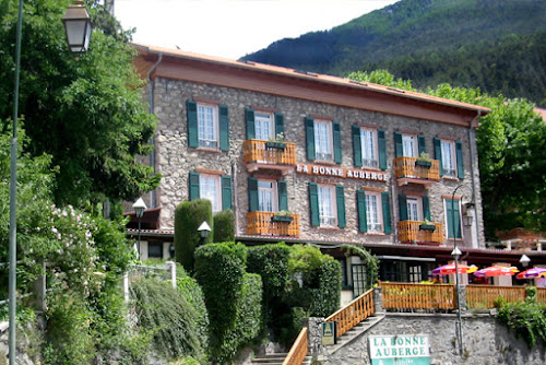 hôtels Hôtel La Bonne Auberge Saint-Martin-Vésubie