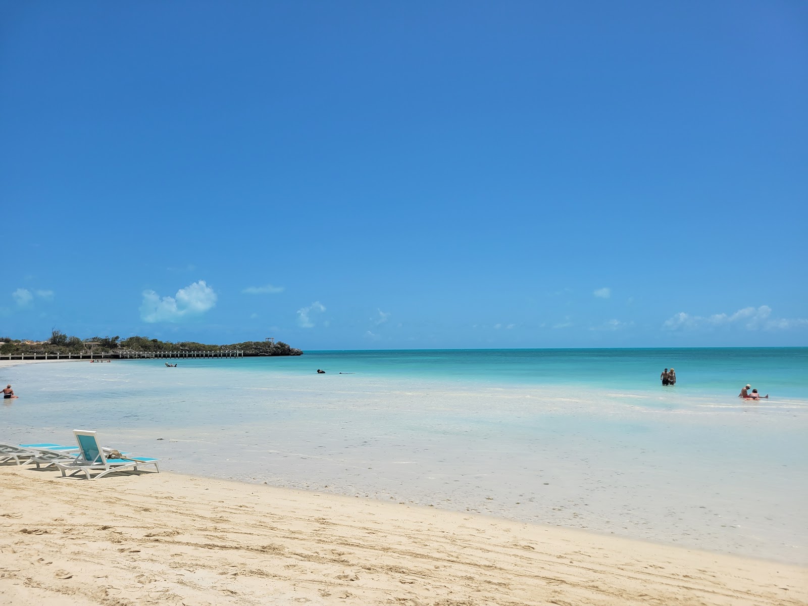 Foto di Spiaggia di Sapodilla Bay con una costa spaziosa