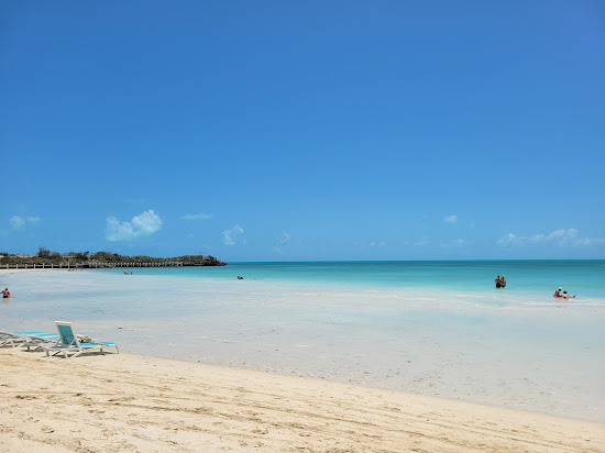 Sapodilla Bay Strand