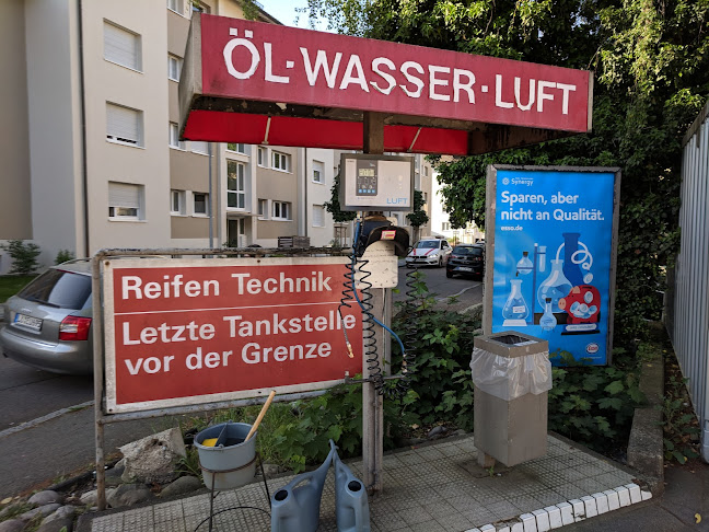 Esso Tankstelle - Muttenz