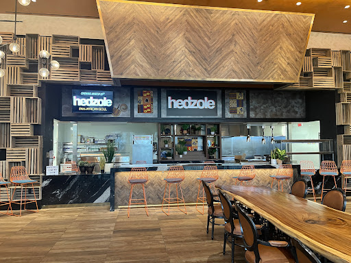 Shopping Mall «Tysons Galleria», reviews and photos, 2001 International Dr, McLean, VA 22102, USA