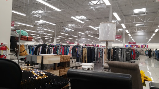 Clothing Store «Burlington Coat Factory», reviews and photos, 3671 N Freeway Blvd, Sacramento, CA 95834, USA