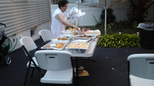 Shopping Mall «Rye Ridge Shopping Center», reviews and photos, 142 S Ridge St, Rye Brook, NY 10573, USA