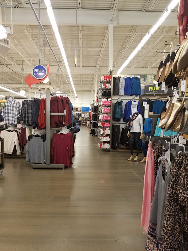 Clothing Store «Old Navy», reviews and photos, 8560 E 49th Pl, Denver, CO 80238, USA