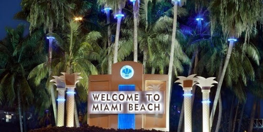 Tattoo Shop «Oriana Tattoo Studio», reviews and photos, 219 71st St, Miami Beach, FL 33141, USA