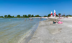 Foto von Makkum Beach mit sehr sauber Sauberkeitsgrad