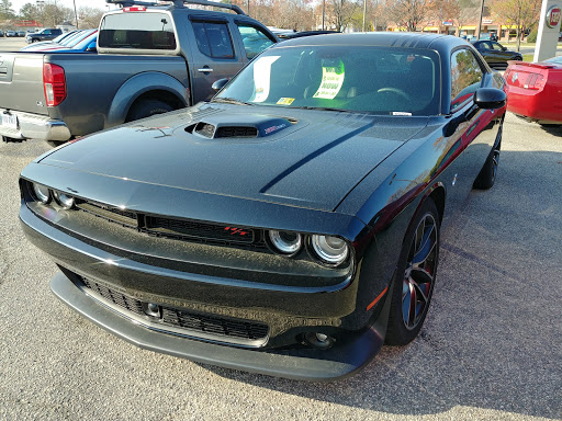 Used Car Dealer «Pomoco Auto Body Repair Center», reviews and photos, 12627 Jefferson Ave, Newport News, VA 23602, USA