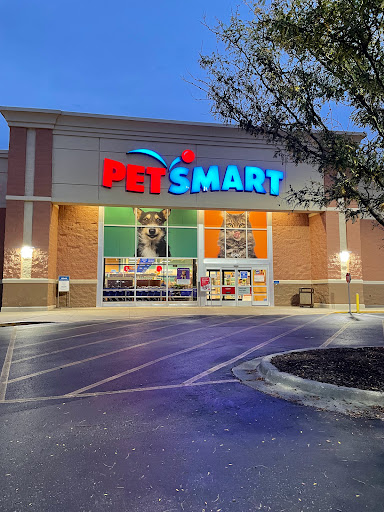 PetSmart, 8500 N Evanston Ave, Kansas City, MO 64157, USA, 