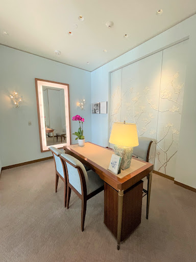 Jewelry Store «Tiffany & Co.», reviews and photos, 28699 Chagrin Blvd, Woodmere, OH 44122, USA