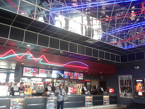 Movie Theater «Roseburg Cinema», reviews and photos, 1750 NW Hughwood Dr, Roseburg, OR 97471, USA