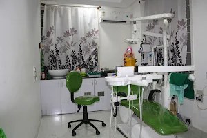 Wings Dental Care/Best Dental Vadapalani(Kodambakkam)-Chennai/Root canals,Implants,Braces,Aligners image