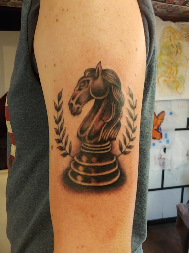 Tattoo Shop «Royal Peacock Tattoo Parlor», reviews and photos, 2101 P St, Sacramento, CA 95816, USA