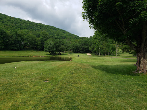 Golf Course «Mountain Glen Golf Club», reviews and photos, 1 Club house Dr, Newland, NC 28657, USA