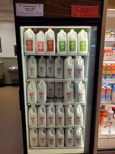 Grocery Store «Delicious Orchards», reviews and photos, 320 NJ-34, Colts Neck, NJ 07722, USA