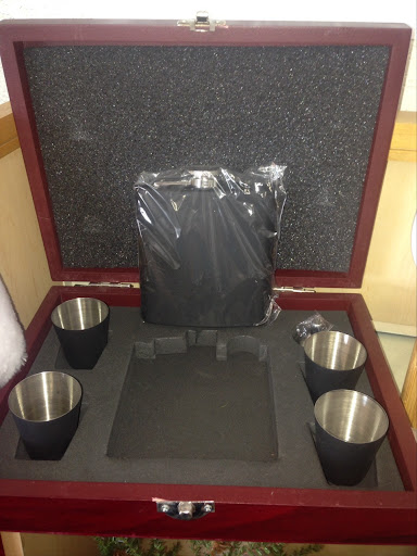 Embroidery Shop «Sasser Specialties», reviews and photos, 329 W 7th St, Hanford, CA 93230, USA