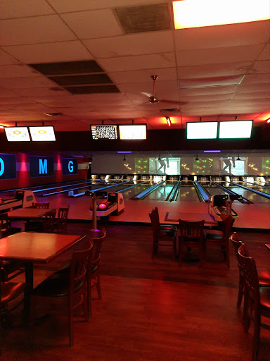 Bowling Alley «AMF Diamond Lanes», reviews and photos, 267 N Forest Blvd, Houston, TX 77090, USA
