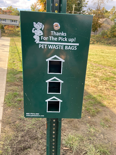 Dog Park «Dog Park», reviews and photos, 1001 W River St, Milford, CT 06461, USA