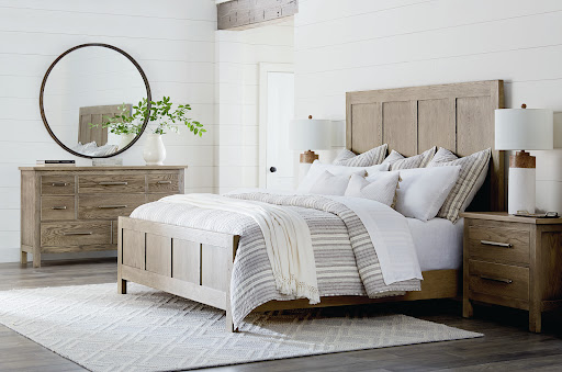 Furniture Store «Bassett Home Furnishings», reviews and photos, 9200 Fairway Dr, Roseville, CA 95678, USA