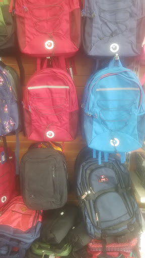 Department Store «Lot-less Closeouts», reviews and photos, 3155 Amboy Rd, Staten Island, NY 10306, USA