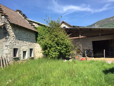 Éric Hatinguais conseiller immobilier la tour du pin iAd France à La Tour-du-Pin