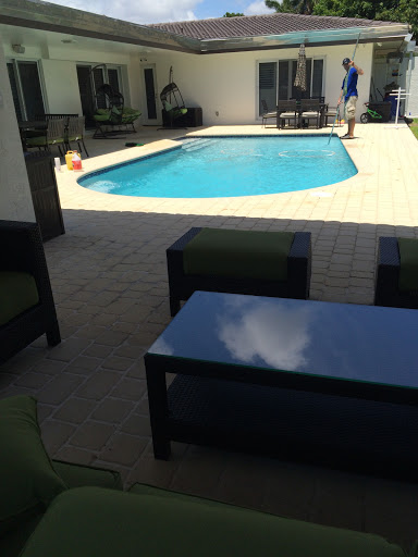 Swimming Pool Repair Service «Swim And Splash Pool And Spa Repair», reviews and photos, 9300 SW 136th St, Miami, FL 33176, USA