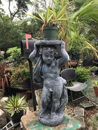 Thrift Store «OddBalls Nifty Thrift», reviews and photos, 530 NE 13th St, Fort Lauderdale, FL 33304, USA