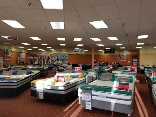 Mattress Store «Mattress Firm Elizabethtown», reviews and photos, 1607 S Market St, Elizabethtown, PA 17022, USA