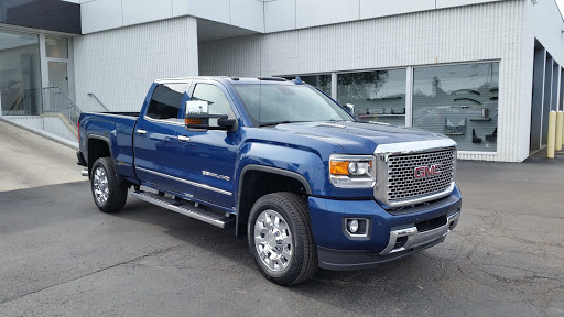 Car Dealer «Randy Wise Buick GMC», reviews and photos, 2530 Owen Rd, Fenton, MI 48430, USA