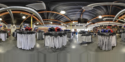 Sportswear Store «Between The Lines», reviews and photos, 13802 N Scottsdale Rd #127, Scottsdale, AZ 85254, USA