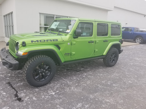 Car Dealer «LaFontaine Chrysler Dodge Jeep Ram of Fenton», reviews and photos, 15123 North Rd, Fenton, MI 48430, USA