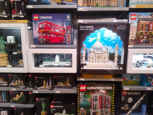 Toy Store «The LEGO Store», reviews and photos, 835 N Michigan Ave #3000, Chicago, IL 60611, USA
