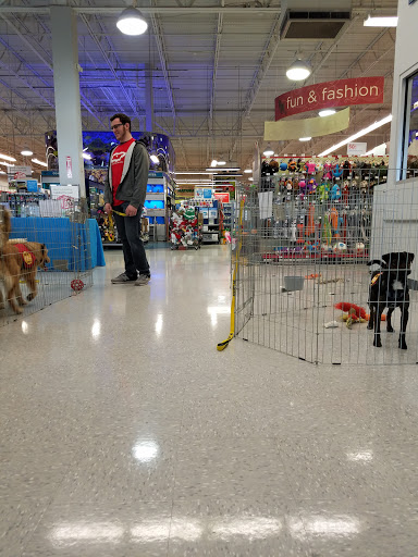 Pet Supply Store «Petco Animal Supplies», reviews and photos, 1014 Glenbrook Way, Hendersonville, TN 37075, USA