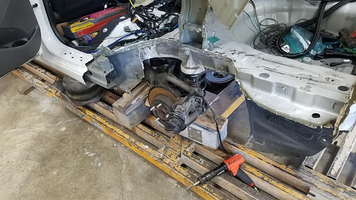 Auto Body Shop «Jim Williams Body Shop», reviews and photos, 100 Elk Park Dr, Taylorsville, KY 40071, USA