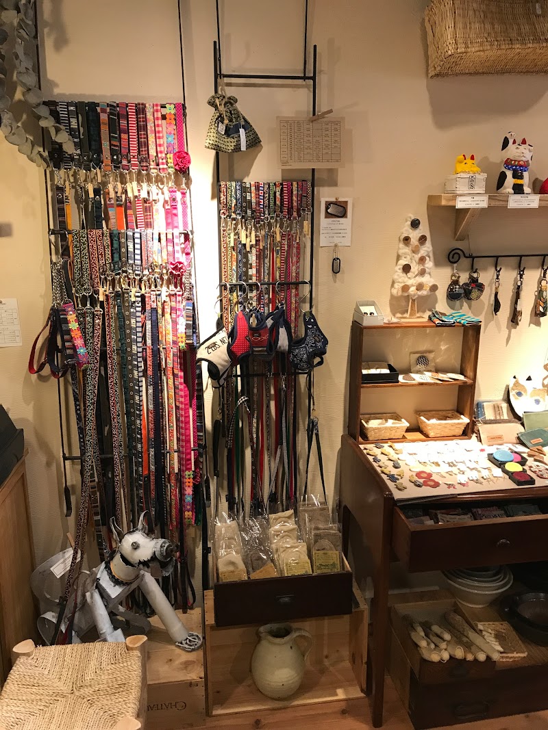 ギャルリ アルブル 宮城県仙台市青葉区一番町 雑貨店 グルコミ