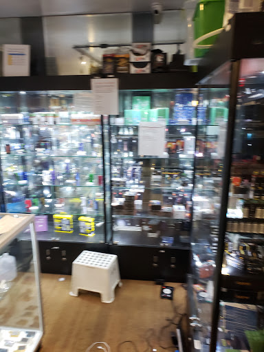 Tobacco Shop «Montreal VapeNSmoke Shop», reviews and photos, 706 NJ-18, East Brunswick, NJ 08816, USA