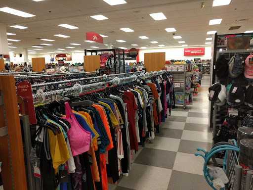 Department Store «T.J. Maxx», reviews and photos, 1 Worcester Rd, Framingham, MA 01701, USA