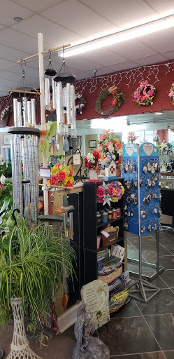 Gift Basket Store «FLOWERS BY TARA AND JEWELRY WORLD», reviews and photos, 2087 Wilma Rudolph Blvd, Clarksville, TN 37040, USA