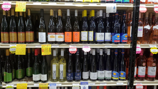 Liquor Store «Bourbon Street Wine & Spirits», reviews and photos, 1217 US-22, Stewartsville, NJ 08886, USA