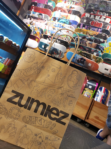 Clothing Store «Zumiez», reviews and photos, 670 Park City Center, Lancaster, PA 17601, USA