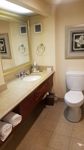 Hotel «DoubleTree by Hilton Hotel Los Angeles - Norwalk», reviews and photos, 13111 Sycamore Dr, Norwalk, CA 90650, USA