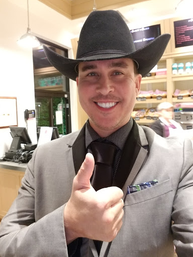 Donut Shop «River Oaks Donuts», reviews and photos, 3601 Westheimer Rd, Houston, TX 77027, USA