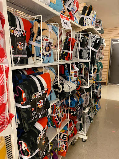 Fabric Store «Jo-Ann Fabrics and Crafts», reviews and photos, 244 Worcester Rd, Natick, MA 01760, USA