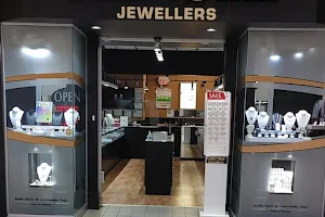 Gold Star Jewellers image
