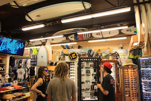 Surf Shop «Warm Winds», reviews and photos, 26 Kingstown Rd, Narragansett, RI 02882, USA