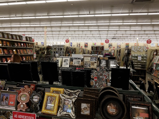 Craft Store «Hobby Lobby», reviews and photos, 7646 Dodge St, Omaha, NE 68114, USA