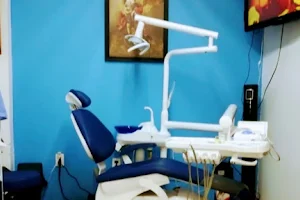 DENTISTA Consultorio Dental Eximius image