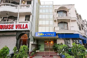 FabHotel Le Grand - Hotel in Kalkaji, New Delhi image