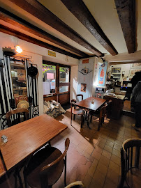 Atmosphère du Restaurant français Le Lilas Rose à Annecy - n°20