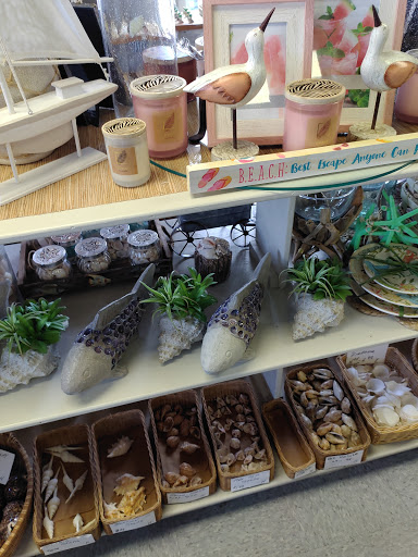 Gift Shop «Sea Shell Shoppe», reviews and photos, 120 N Austin St, Rockport, TX 78382, USA